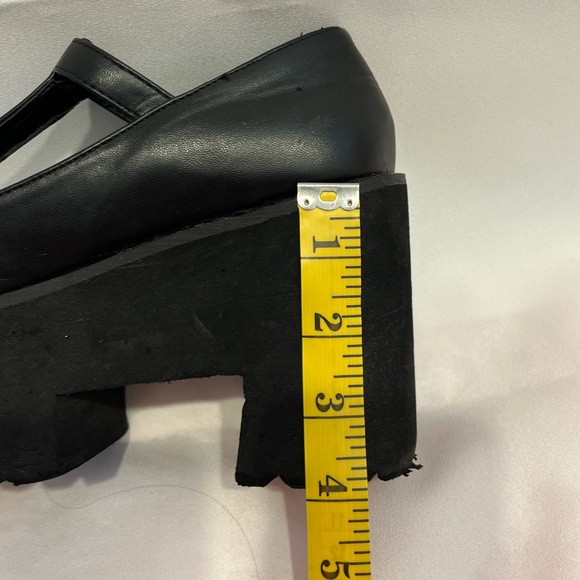 SOLD - Picture 4 of 6